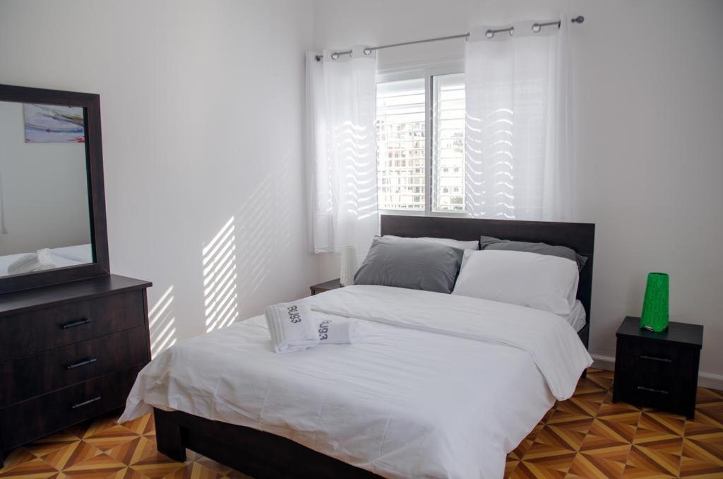 Hostel Bu93 Tel-Aviv Extérieur photo