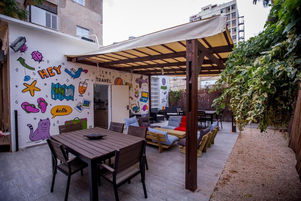 Hostel Bu93 Tel-Aviv Extérieur photo